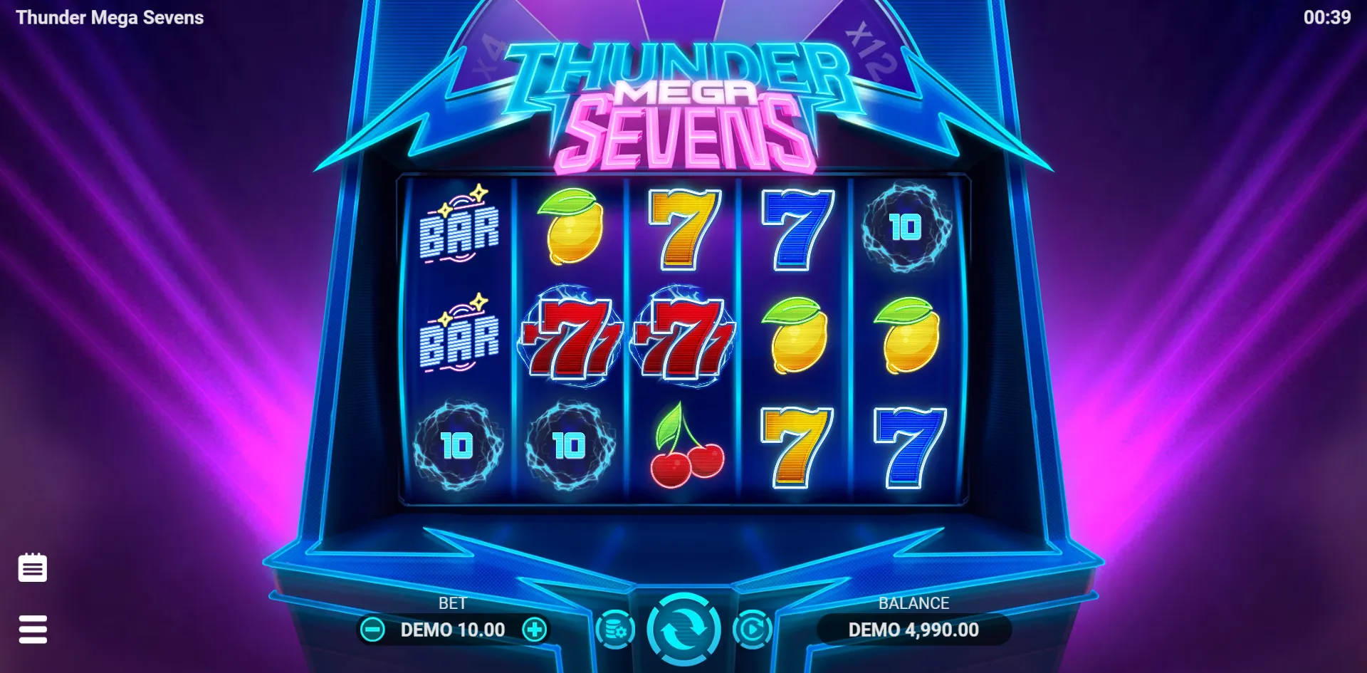 Thunder Mega Sevens slot gameplay screenshot